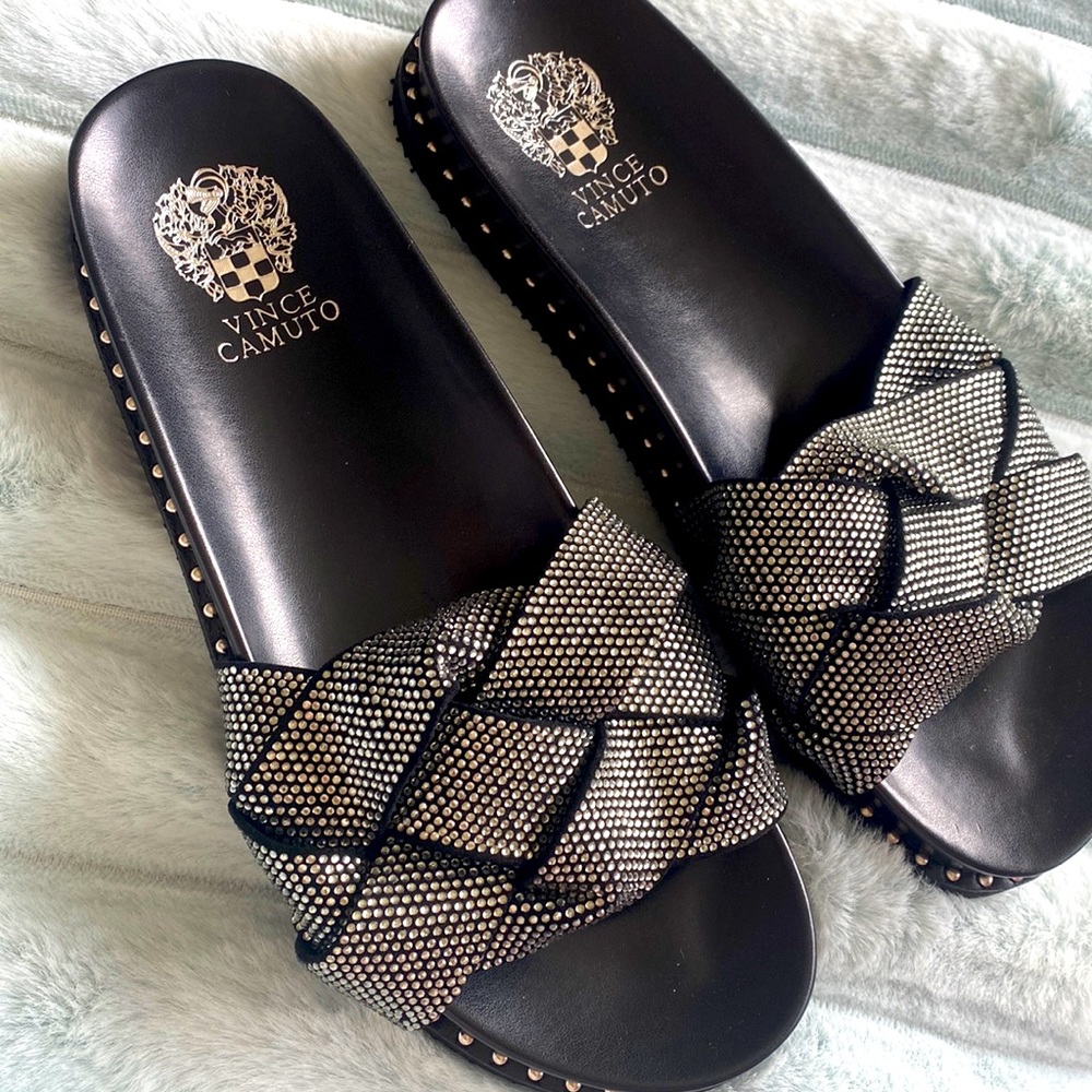Brand new Vince Camuto slides.